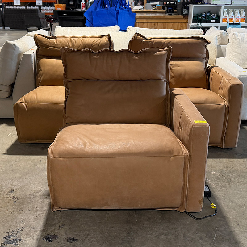 Luxury Leather Lounge Chair